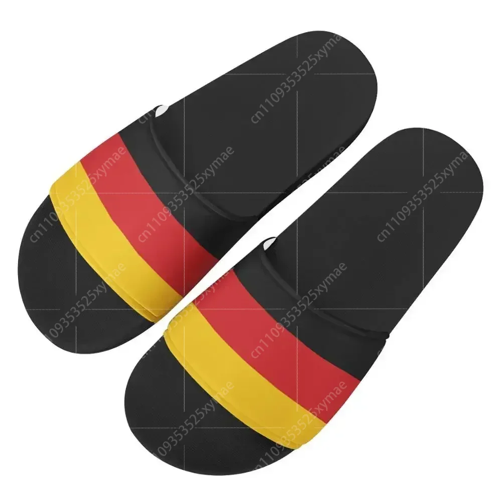 Men'S Shoes With Platform - Heren slippers met opdruk van de