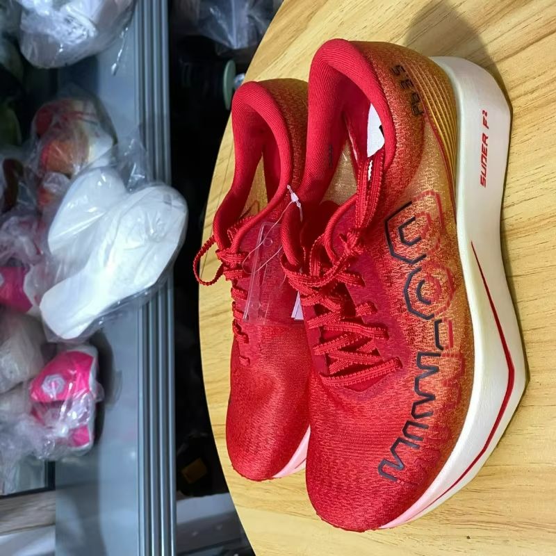 Luxe merk hardloopschoenen voo - Men Shoes Red Bottom recensie en prijs